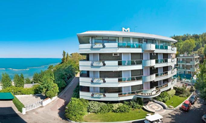 Hotel Majestic Gabicce Mare Ngoại thất bức ảnh