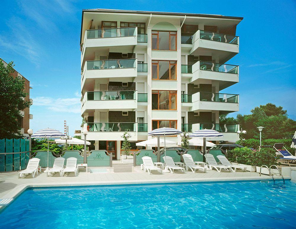 Hotel Majestic Gabicce Mare Ngoại thất bức ảnh