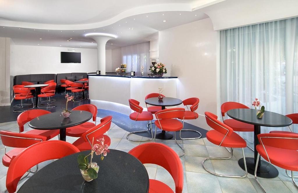 Hotel Majestic Gabicce Mare Ngoại thất bức ảnh